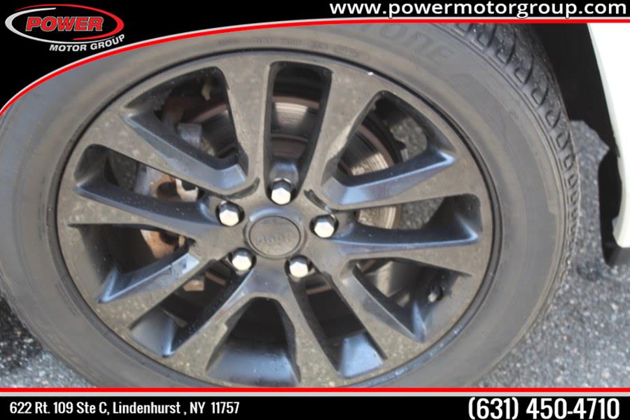2017 Jeep Grand Cherokee Altitude 4x4 *Ltd Avail*, available for sale in Lindenhurst, New York | Power Motor Group. Lindenhurst, New York 2017 Jeep Grand Cherokee Altitude 4x4 *Ltd Avail*, available for sale in Lindenhurst, New York | Power Motor Group. Lindenhurst, New York