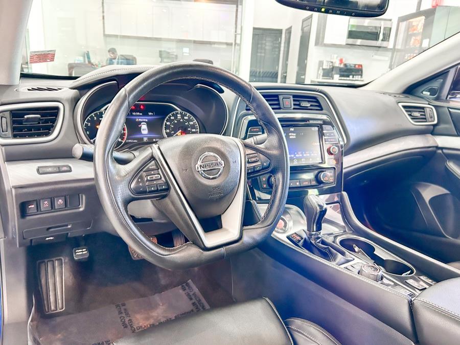 2017 Nissan Maxima SL 3.5L, available for sale in Franklin Square, New York | Luxury Motor Club. Franklin Square, New York 2017 Nissan Maxima SL 3.5L, available for sale in Franklin Square, New York | Luxury Motor Club. Franklin Square, New York