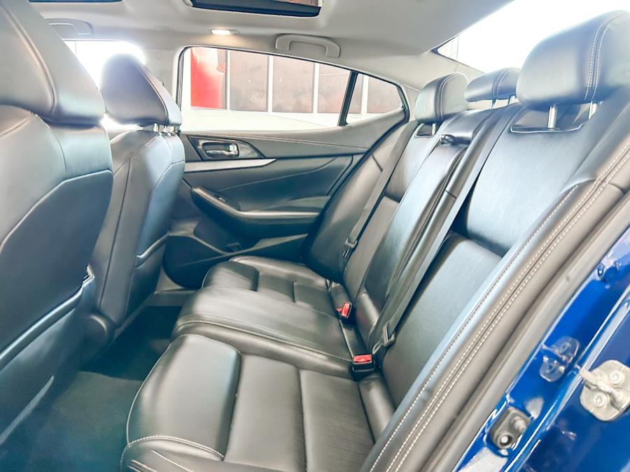 2017 Nissan Maxima SL 3.5L, available for sale in Franklin Square, New York | Luxury Motor Club. Franklin Square, New York 2017 Nissan Maxima SL 3.5L, available for sale in Franklin Square, New York | Luxury Motor Club. Franklin Square, New York