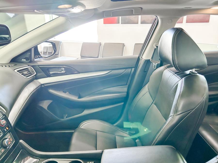 2017 Nissan Maxima SL 3.5L, available for sale in Franklin Square, New York | Luxury Motor Club. Franklin Square, New York 2017 Nissan Maxima SL 3.5L, available for sale in Franklin Square, New York | Luxury Motor Club. Franklin Square, New York