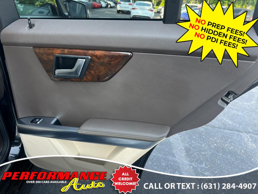 2013 Mercedes-Benz GLK-Class 4MATIC 4dr GLK350, available for sale in Bohemia, New York | Performance Auto Inc. Bohemia, New York 2013 Mercedes-Benz GLK-Class 4MATIC 4dr GLK350, available for sale in Bohemia, New York | Performance Auto Inc. Bohemia, New York