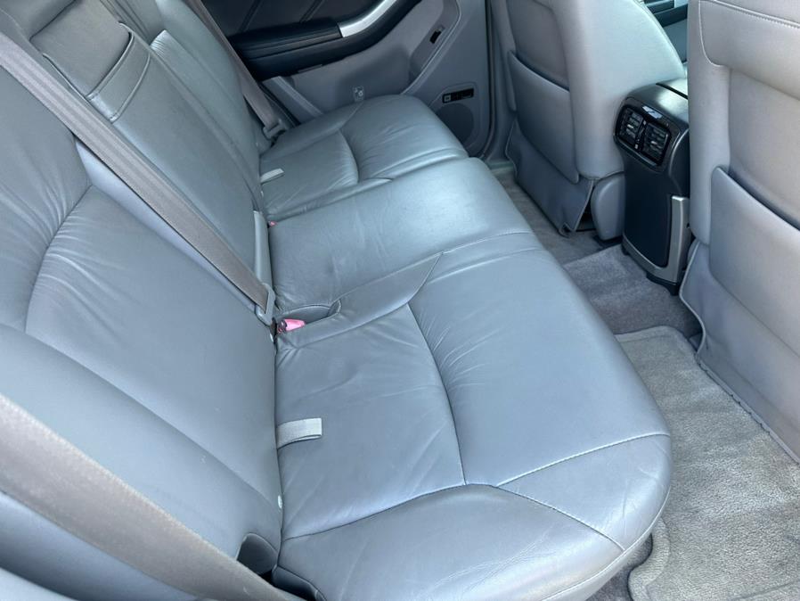 2005 Toyota 4Runner 4dr Limited V8 Auto 4WD (Natl), available for sale in Taunton, Massachusetts | Rt 138 Auto Center Inc . Taunton, Massachusetts 2005 Toyota 4Runner 4dr Limited V8 Auto 4WD (Natl), available for sale in Taunton, Massachusetts | Rt 138 Auto Center Inc . Taunton, Massachusetts