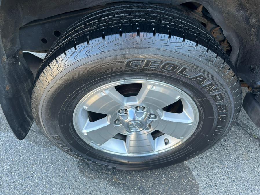 2005 Toyota 4Runner 4dr Limited V8 Auto 4WD (Natl), available for sale in Taunton, Massachusetts | Rt 138 Auto Center Inc . Taunton, Massachusetts 2005 Toyota 4Runner 4dr Limited V8 Auto 4WD (Natl), available for sale in Taunton, Massachusetts | Rt 138 Auto Center Inc . Taunton, Massachusetts