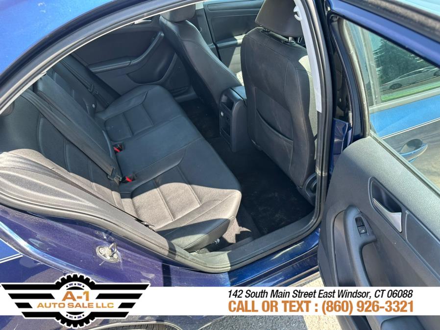 2012 Volkswagen Jetta Sedan 4dr Auto SE w/Convenience, available for sale in East Windsor, Connecticut | A1 Auto Sale LLC. East Windsor, Connecticut 2012 Volkswagen Jetta Sedan 4dr Auto SE w/Convenience, available for sale in East Windsor, Connecticut | A1 Auto Sale LLC. East Windsor, Connecticut