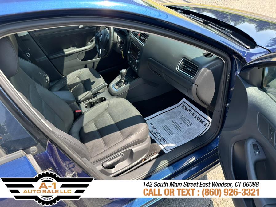 2012 Volkswagen Jetta Sedan 4dr Auto SE w/Convenience, available for sale in East Windsor, Connecticut | A1 Auto Sale LLC. East Windsor, Connecticut 2012 Volkswagen Jetta Sedan 4dr Auto SE w/Convenience, available for sale in East Windsor, Connecticut | A1 Auto Sale LLC. East Windsor, Connecticut