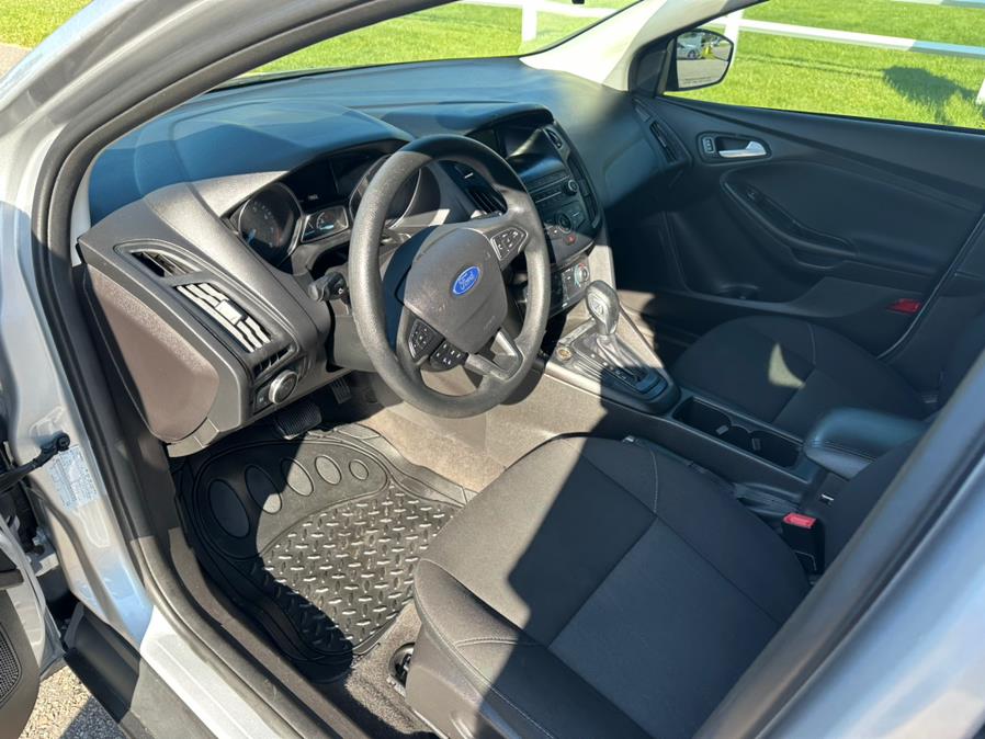 2018 Ford Focus SE Hatch, available for sale in South Windsor, Connecticut | Mike And Tony Auto Sales, Inc. South Windsor, Connecticut 2018 Ford Focus SE Hatch, available for sale in South Windsor, Connecticut | Mike And Tony Auto Sales, Inc. South Windsor, Connecticut
