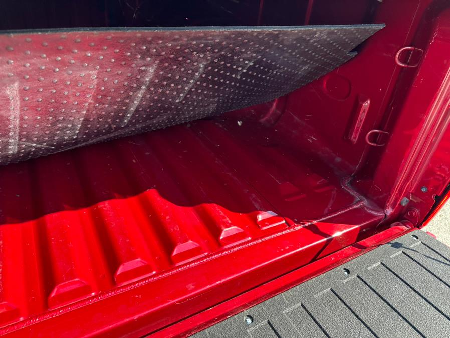 2005 Chevrolet Colorado Crew Cab 126.0" WB 4WD 1SB LS Z85, available for sale in South Windsor, Connecticut | Mike And Tony Auto Sales, Inc. South Windsor, Connecticut 2005 Chevrolet Colorado Crew Cab 126.0" WB 4WD 1SB LS Z85, available for sale in South Windsor, Connecticut | Mike And Tony Auto Sales, Inc. South Windsor, Connecticut