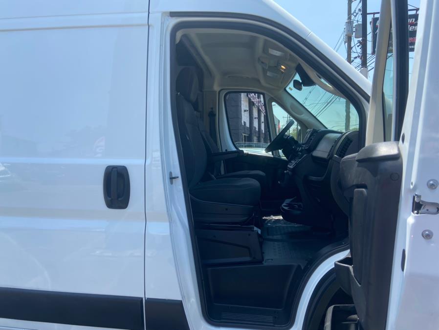 2022 Ram ProMaster Cargo Van 2500 High Roof 159" WB, available for sale in Linden, New Jersey | Champion Used Auto Sales. Linden, New Jersey 2022 Ram ProMaster Cargo Van 2500 High Roof 159" WB, available for sale in Linden, New Jersey | Champion Used Auto Sales. Linden, New Jersey