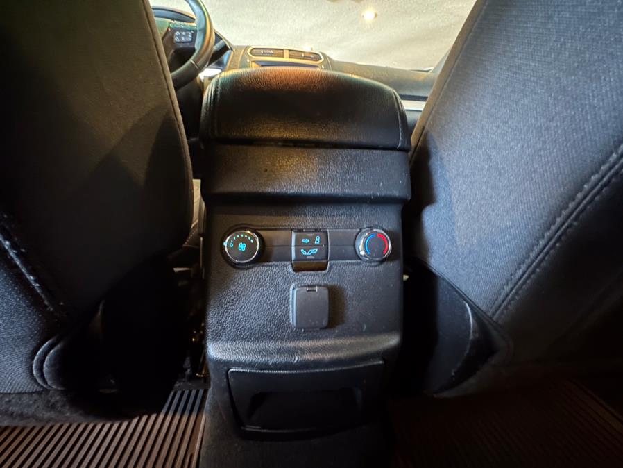 2016 Ford Explorer 4WD 4dr XLT, available for sale in West Hartford, Connecticut | AutoMax. West Hartford, Connecticut 2016 Ford Explorer 4WD 4dr XLT, available for sale in West Hartford, Connecticut | AutoMax. West Hartford, Connecticut