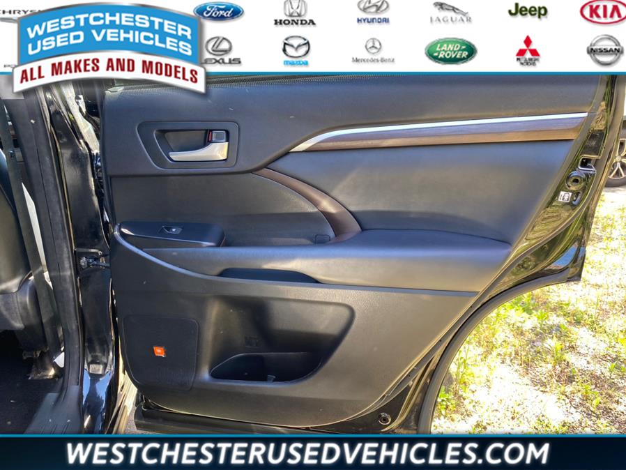 2014 Toyota Highlander AWD 4dr V6 Limited (Natl), available for sale in White Plains, New York | Westchester Used Vehicles. White Plains, New York 2014 Toyota Highlander AWD 4dr V6 Limited (Natl), available for sale in White Plains, New York | Westchester Used Vehicles. White Plains, New York