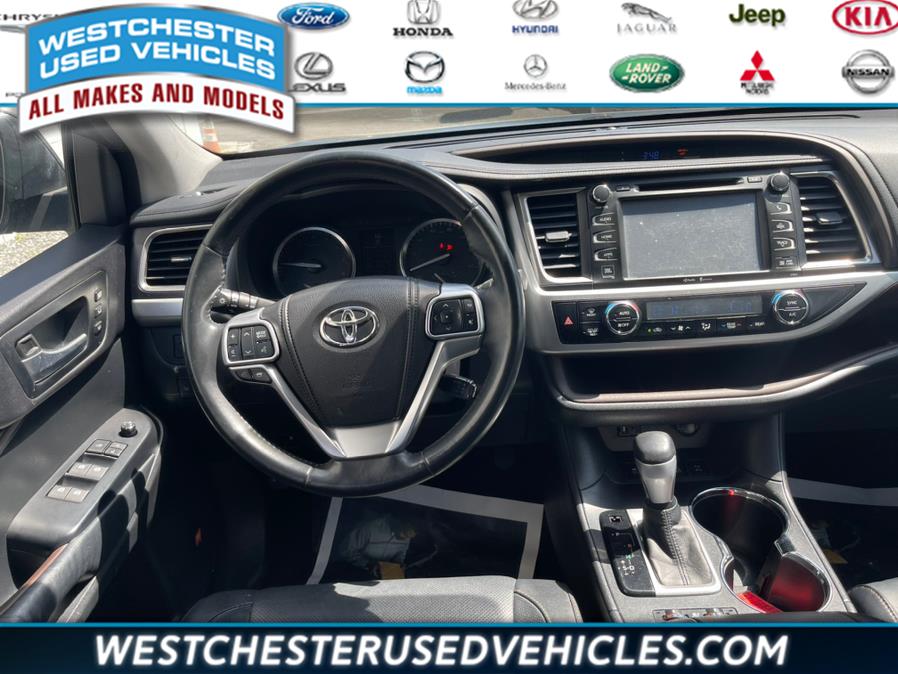 2014 Toyota Highlander AWD 4dr V6 Limited (Natl), available for sale in White Plains, New York | Westchester Used Vehicles. White Plains, New York 2014 Toyota Highlander AWD 4dr V6 Limited (Natl), available for sale in White Plains, New York | Westchester Used Vehicles. White Plains, New York
