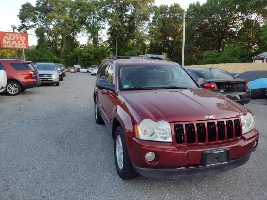 2007 Jeep Grand Cherokee 4WD 4dr Laredo, available for sale in Chicopee, Massachusetts | Matts Auto Mall LLC. Chicopee, Massachusetts 2007 Jeep Grand Cherokee 4WD 4dr Laredo, available for sale in Chicopee, Massachusetts | Matts Auto Mall LLC. Chicopee, Massachusetts