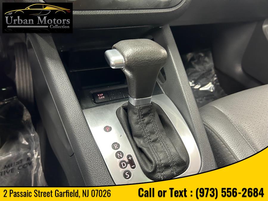 2007 Volkswagen Jetta Sedan Wolfsburg Edition, available for sale in Garfield, New Jersey | Urban Motors Collection. Garfield, New Jersey 2007 Volkswagen Jetta Sedan Wolfsburg Edition, available for sale in Garfield, New Jersey | Urban Motors Collection. Garfield, New Jersey
