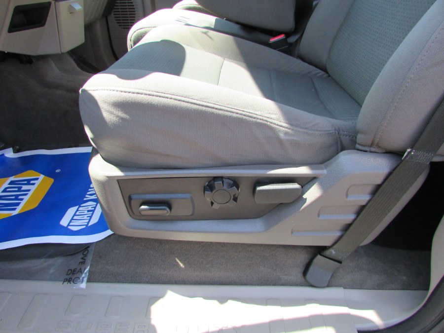2010 Ford Super Duty F-250 SRW 4WD Crew Cab 156" XLT, available for sale in East Windsor, Connecticut | United Auto Sales of E Windsor, Inc. East Windsor, Connecticut 2010 Ford Super Duty F-250 SRW 4WD Crew Cab 156" XLT, available for sale in East Windsor, Connecticut | United Auto Sales of E Windsor, Inc. East Windsor, Connecticut