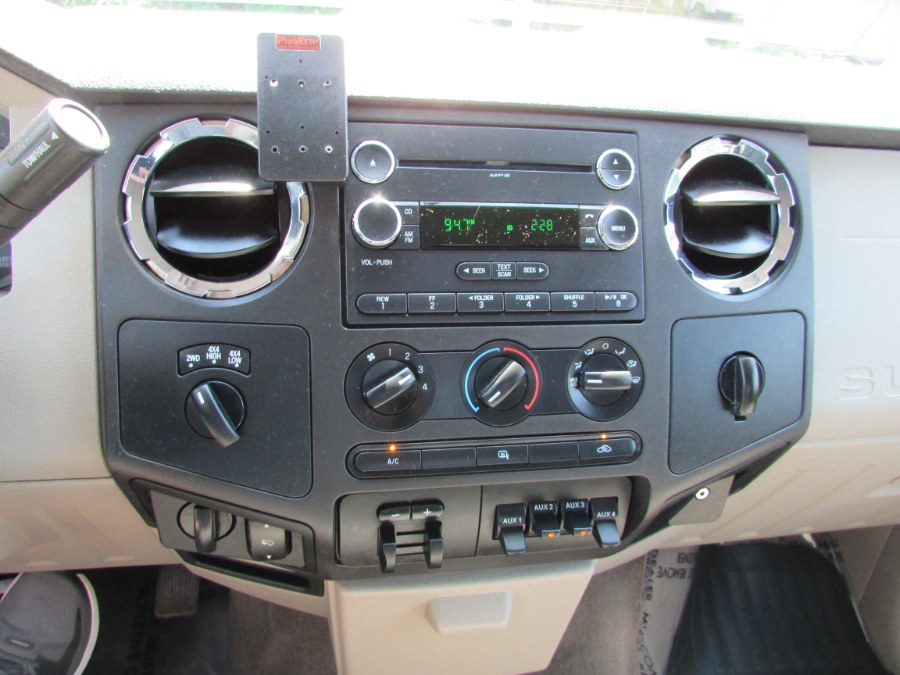 2010 Ford Super Duty F-250 SRW 4WD Crew Cab 156" XLT, available for sale in East Windsor, Connecticut | United Auto Sales of E Windsor, Inc. East Windsor, Connecticut 2010 Ford Super Duty F-250 SRW 4WD Crew Cab 156" XLT, available for sale in East Windsor, Connecticut | United Auto Sales of E Windsor, Inc. East Windsor, Connecticut