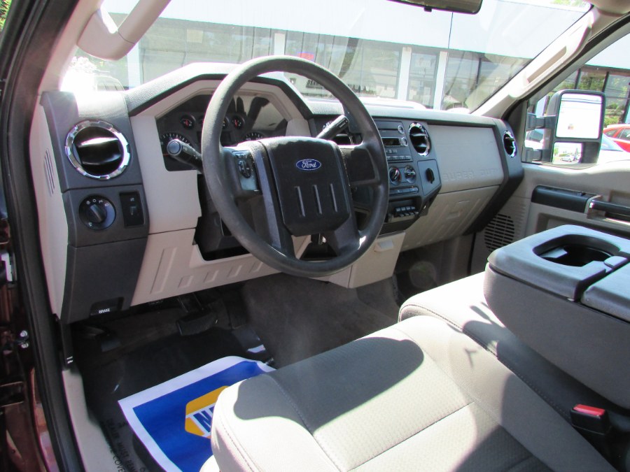 2010 Ford Super Duty F-250 SRW 4WD Crew Cab 156" XLT, available for sale in East Windsor, Connecticut | United Auto Sales of E Windsor, Inc. East Windsor, Connecticut 2010 Ford Super Duty F-250 SRW 4WD Crew Cab 156" XLT, available for sale in East Windsor, Connecticut | United Auto Sales of E Windsor, Inc. East Windsor, Connecticut