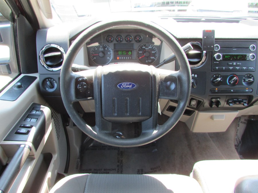 2010 Ford Super Duty F-250 SRW 4WD Crew Cab 156" XLT, available for sale in East Windsor, Connecticut | United Auto Sales of E Windsor, Inc. East Windsor, Connecticut 2010 Ford Super Duty F-250 SRW 4WD Crew Cab 156" XLT, available for sale in East Windsor, Connecticut | United Auto Sales of E Windsor, Inc. East Windsor, Connecticut