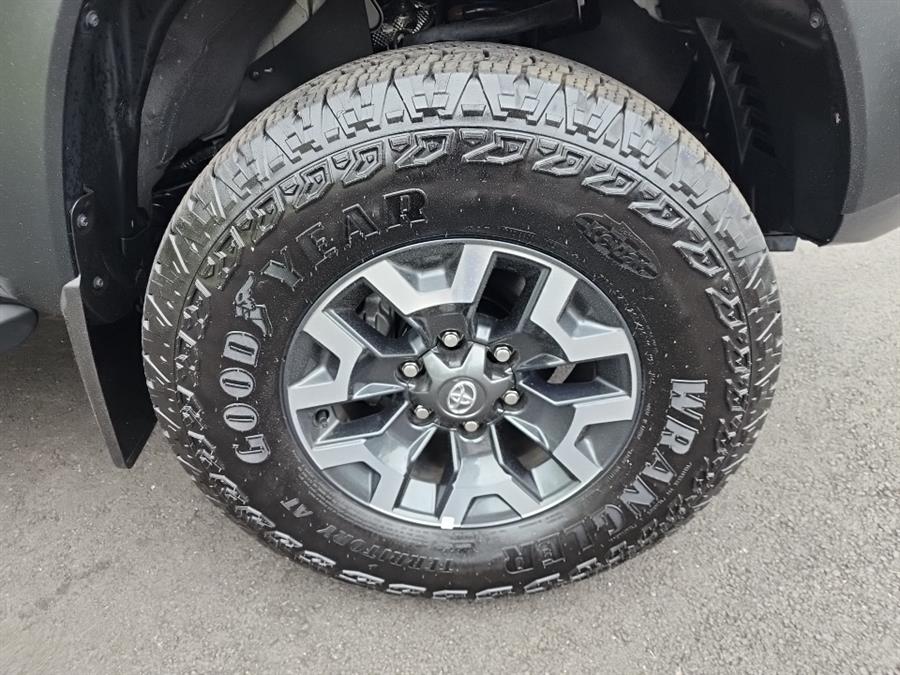 2022 Toyota Tacoma 4WD TRD Off Road Double Cab 5'' Bed V6 MT (Natl), available for sale in Islip, New York | L.I. Auto Gallery. Islip, New York 2022 Toyota Tacoma 4WD TRD Off Road Double Cab 5'' Bed V6 MT (Natl), available for sale in Islip, New York | L.I. Auto Gallery. Islip, New York