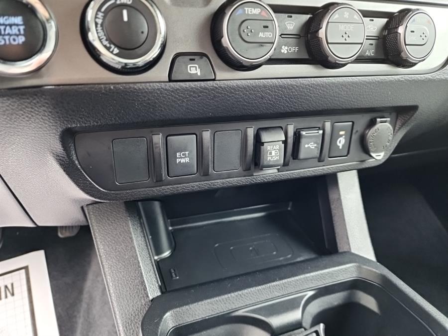 2022 Toyota Tacoma 4WD TRD Off Road Double Cab 5'' Bed V6 MT (Natl), available for sale in Islip, New York | L.I. Auto Gallery. Islip, New York 2022 Toyota Tacoma 4WD TRD Off Road Double Cab 5'' Bed V6 MT (Natl), available for sale in Islip, New York | L.I. Auto Gallery. Islip, New York