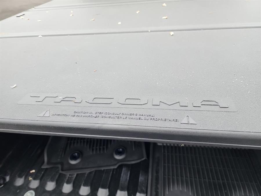 2022 Toyota Tacoma 4WD TRD Off Road Double Cab 5'' Bed V6 MT (Natl), available for sale in Islip, New York | L.I. Auto Gallery. Islip, New York 2022 Toyota Tacoma 4WD TRD Off Road Double Cab 5'' Bed V6 MT (Natl), available for sale in Islip, New York | L.I. Auto Gallery. Islip, New York