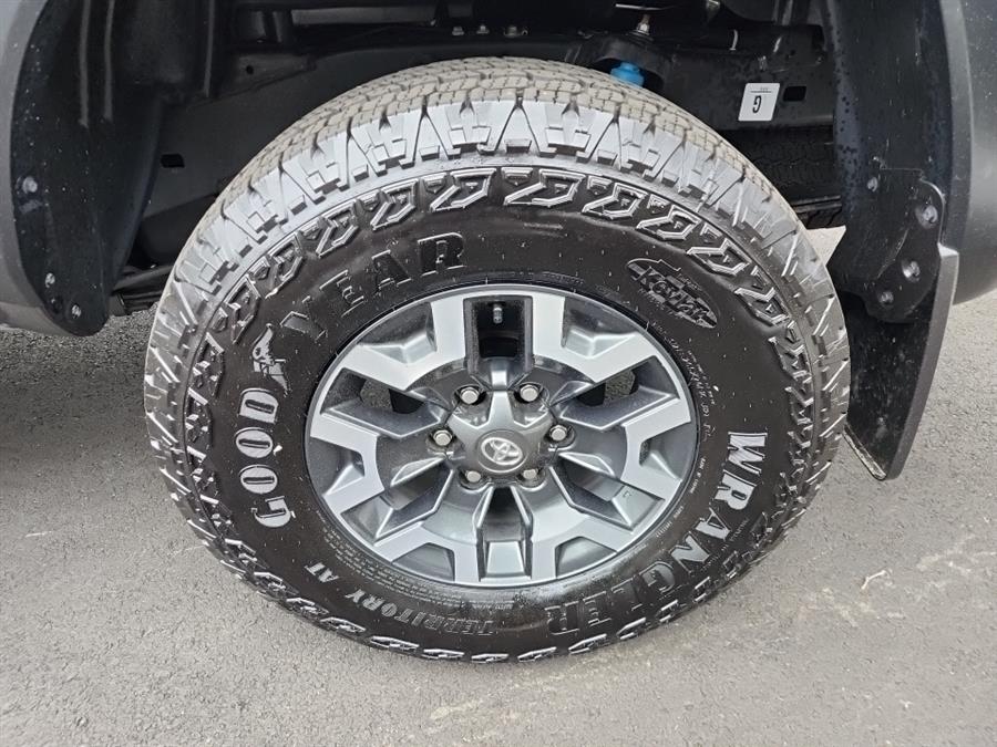 2022 Toyota Tacoma 4WD TRD Off Road Double Cab 5'' Bed V6 MT (Natl), available for sale in Islip, New York | L.I. Auto Gallery. Islip, New York 2022 Toyota Tacoma 4WD TRD Off Road Double Cab 5'' Bed V6 MT (Natl), available for sale in Islip, New York | L.I. Auto Gallery. Islip, New York