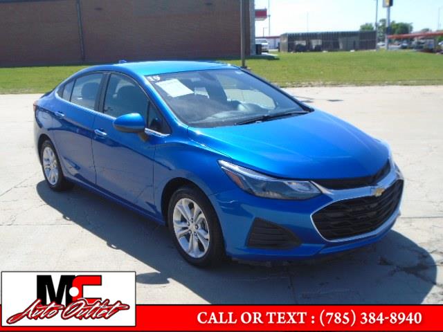 2019 Chevrolet Cruze 4dr Sdn LT, available for sale in Colby, Kansas | M C Auto Outlet Inc. Colby, Kansas 2019 Chevrolet Cruze 4dr Sdn LT, available for sale in Colby, Kansas | M C Auto Outlet Inc. Colby, Kansas