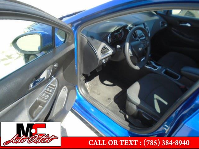2019 Chevrolet Cruze 4dr Sdn LT, available for sale in Colby, Kansas | M C Auto Outlet Inc. Colby, Kansas 2019 Chevrolet Cruze 4dr Sdn LT, available for sale in Colby, Kansas | M C Auto Outlet Inc. Colby, Kansas