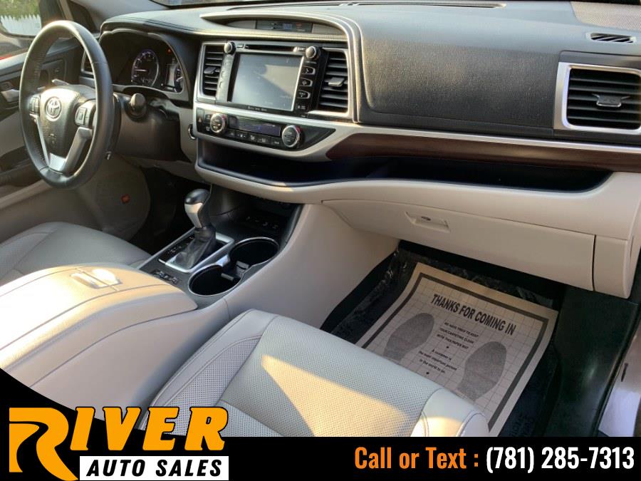 2016 Toyota Highlander AWD 4dr V6 Limited (Natl), available for sale in Malden, Massachusetts | River Auto Sales. Malden, Massachusetts 2016 Toyota Highlander AWD 4dr V6 Limited (Natl), available for sale in Malden, Massachusetts | River Auto Sales. Malden, Massachusetts