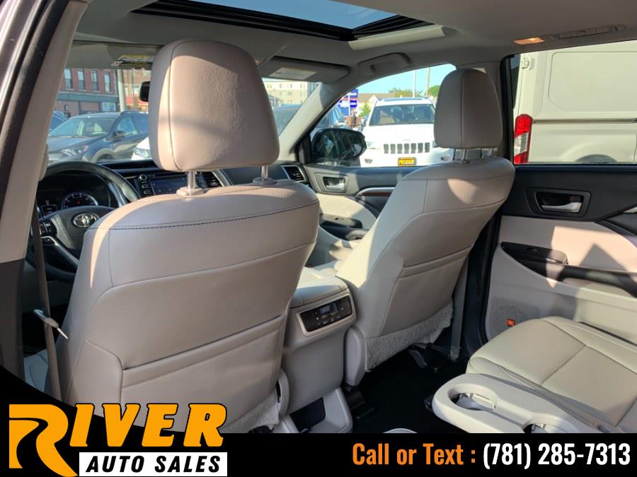 2016 Toyota Highlander AWD 4dr V6 Limited (Natl), available for sale in Malden, Massachusetts | River Auto Sales. Malden, Massachusetts 2016 Toyota Highlander AWD 4dr V6 Limited (Natl), available for sale in Malden, Massachusetts | River Auto Sales. Malden, Massachusetts