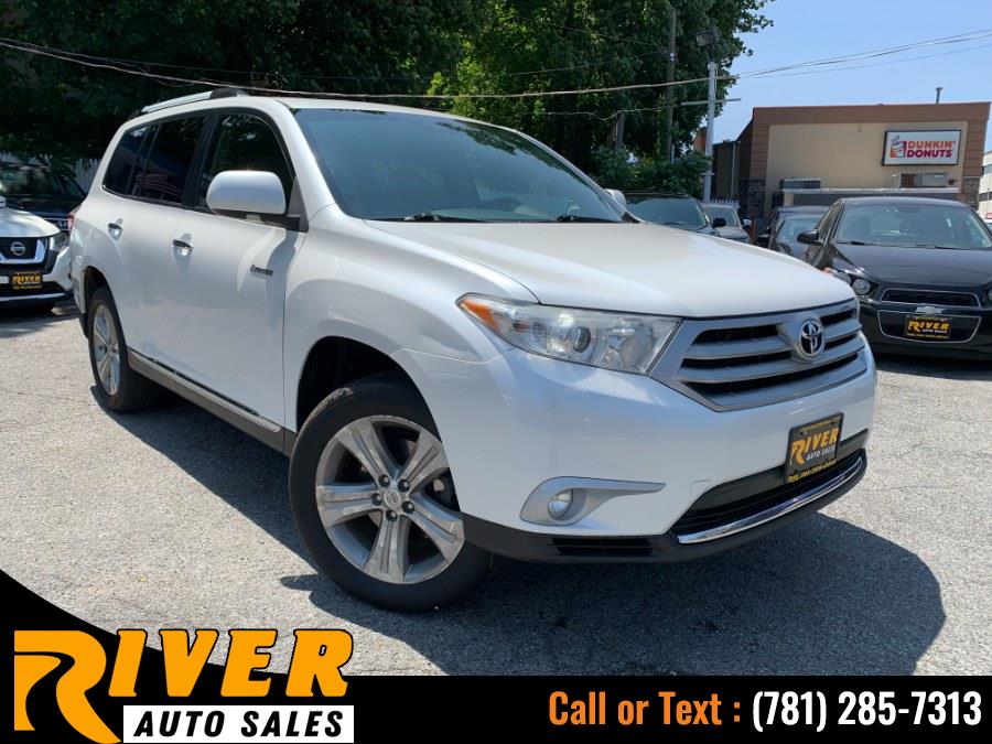 2013 Toyota Highlander 4WD 4dr V6  Limited (Natl), available for sale in Malden, Massachusetts | River Auto Sales. Malden, Massachusetts