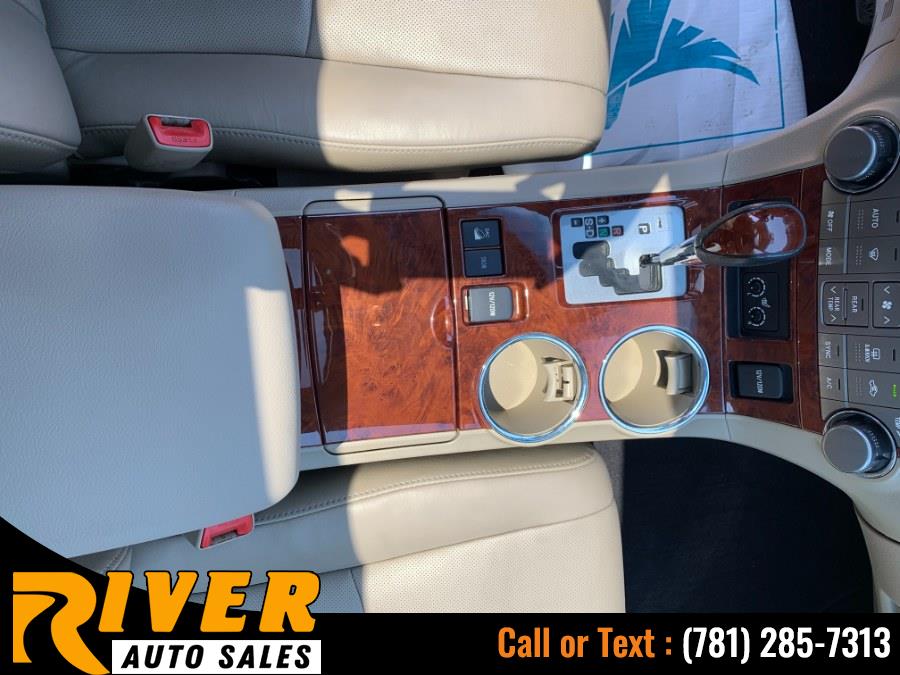 2013 Toyota Highlander 4WD 4dr V6 Limited (Natl), available for sale in Malden, Massachusetts | River Auto Sales. Malden, Massachusetts 2013 Toyota Highlander 4WD 4dr V6 Limited (Natl), available for sale in Malden, Massachusetts | River Auto Sales. Malden, Massachusetts