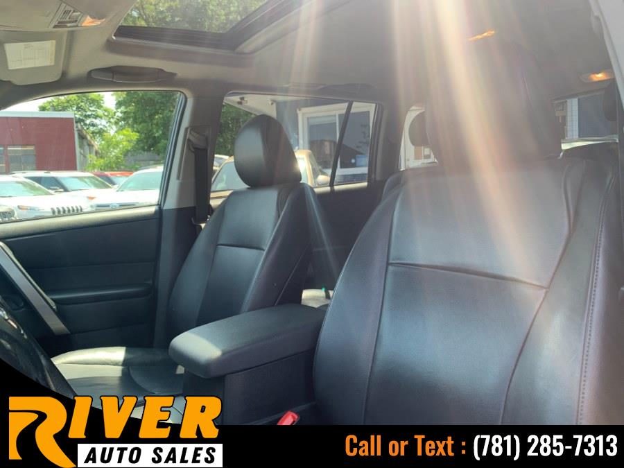 2013 Toyota Highlander 4WD 4dr V6 SE (Natl), available for sale in Malden, Massachusetts | River Auto Sales. Malden, Massachusetts 2013 Toyota Highlander 4WD 4dr V6 SE (Natl), available for sale in Malden, Massachusetts | River Auto Sales. Malden, Massachusetts