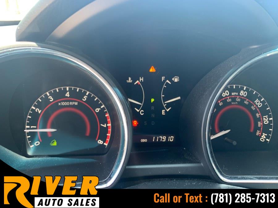 2013 Toyota Highlander 4WD 4dr V6 SE (Natl), available for sale in Malden, Massachusetts | River Auto Sales. Malden, Massachusetts 2013 Toyota Highlander 4WD 4dr V6 SE (Natl), available for sale in Malden, Massachusetts | River Auto Sales. Malden, Massachusetts