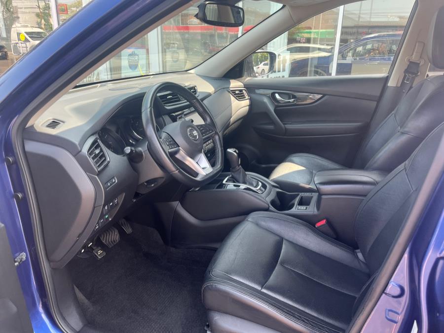 2017 Nissan Rogue SL, available for sale in Elmont, New York | Sunrise of Elmont. Elmont, New York 2017 Nissan Rogue SL, available for sale in Elmont, New York | Sunrise of Elmont. Elmont, New York