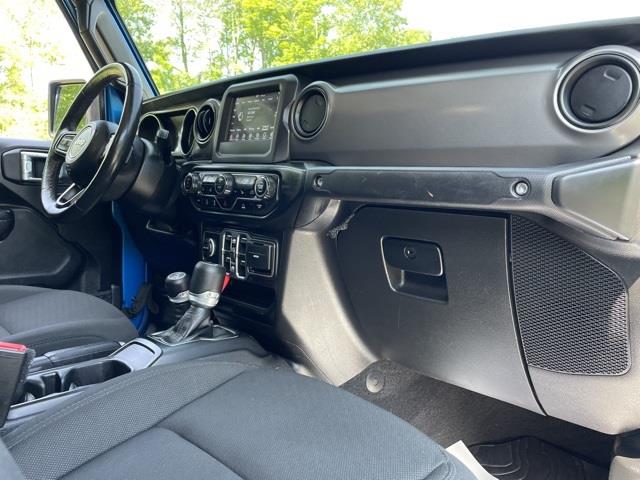 2021 Jeep Gladiator Sport, available for sale in Brookfield, Connecticut | Blasius Federal Road. Brookfield, Connecticut 2021 Jeep Gladiator Sport, available for sale in Brookfield, Connecticut | Blasius Federal Road. Brookfield, Connecticut