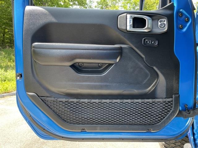 2021 Jeep Gladiator Sport, available for sale in Brookfield, Connecticut | Blasius Federal Road. Brookfield, Connecticut 2021 Jeep Gladiator Sport, available for sale in Brookfield, Connecticut | Blasius Federal Road. Brookfield, Connecticut