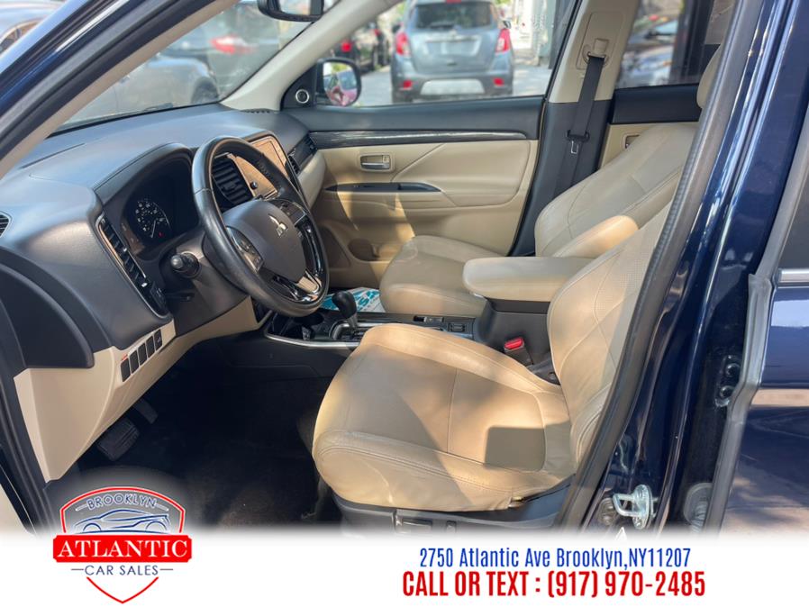 2017 Mitsubishi Outlander SE S-AWC, available for sale in Brooklyn, New York | Atlantic Car Sales. Brooklyn, New York 2017 Mitsubishi Outlander SE S-AWC, available for sale in Brooklyn, New York | Atlantic Car Sales. Brooklyn, New York