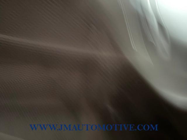 2013 Nissan Frontier 4WD Crew Cab SWB Auto SV, available for sale in Naugatuck, Connecticut | J&M Automotive Sls&Svc LLC. Naugatuck, Connecticut 2013 Nissan Frontier 4WD Crew Cab SWB Auto SV, available for sale in Naugatuck, Connecticut | J&M Automotive Sls&Svc LLC. Naugatuck, Connecticut