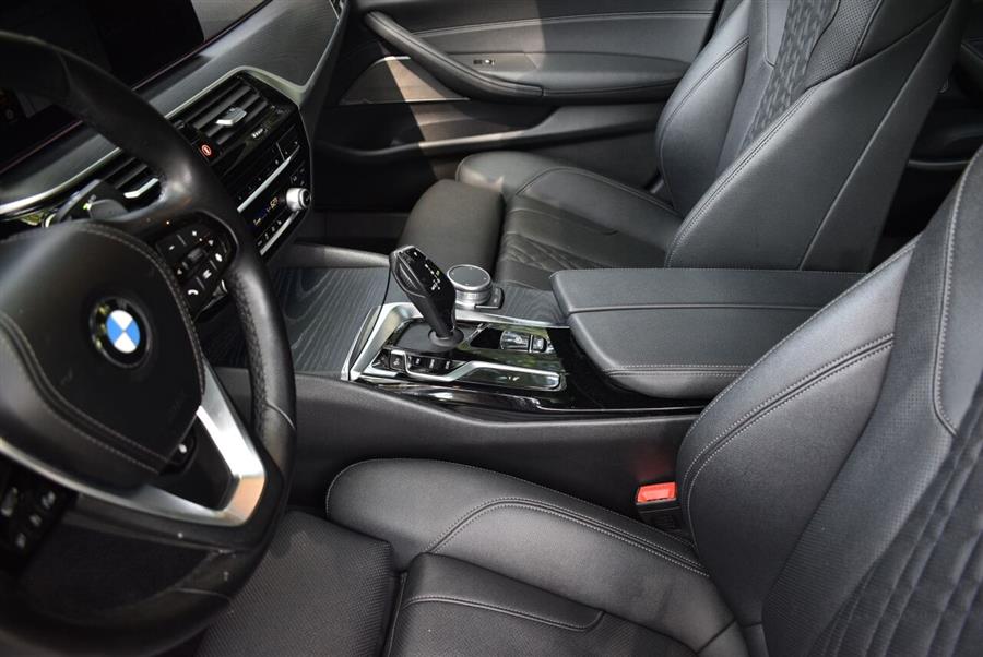 2022 BMW 5 Series 530i xDrive AWD 4dr Sedan, available for sale in Great Neck, New York | Camy Cars. Great Neck, New York 2022 BMW 5 Series 530i xDrive AWD 4dr Sedan, available for sale in Great Neck, New York | Camy Cars. Great Neck, New York