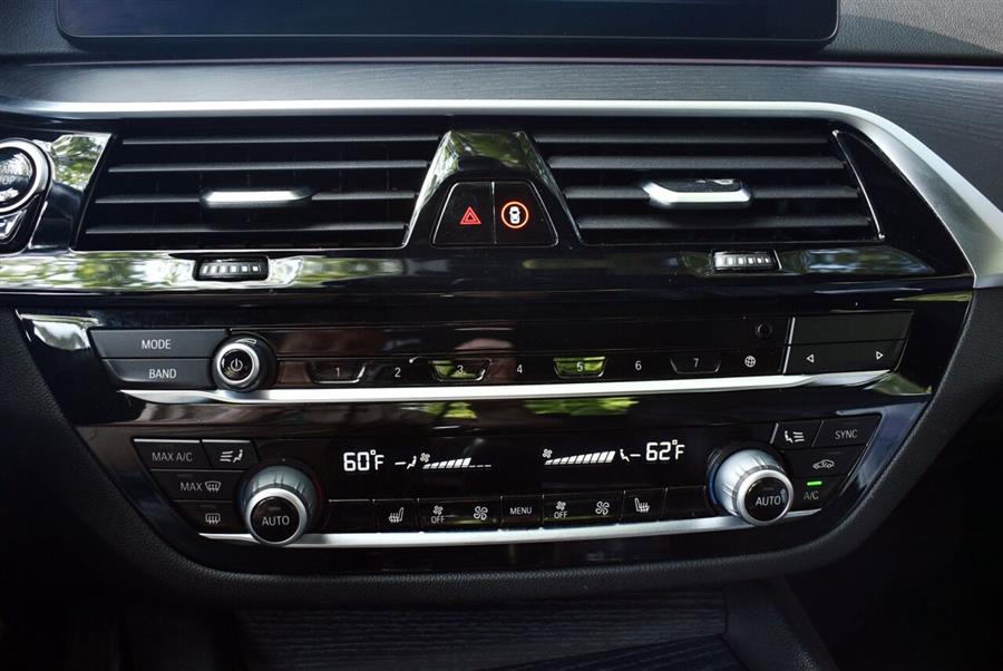 2022 BMW 5 Series 530i xDrive AWD 4dr Sedan, available for sale in Great Neck, New York | Camy Cars. Great Neck, New York 2022 BMW 5 Series 530i xDrive AWD 4dr Sedan, available for sale in Great Neck, New York | Camy Cars. Great Neck, New York