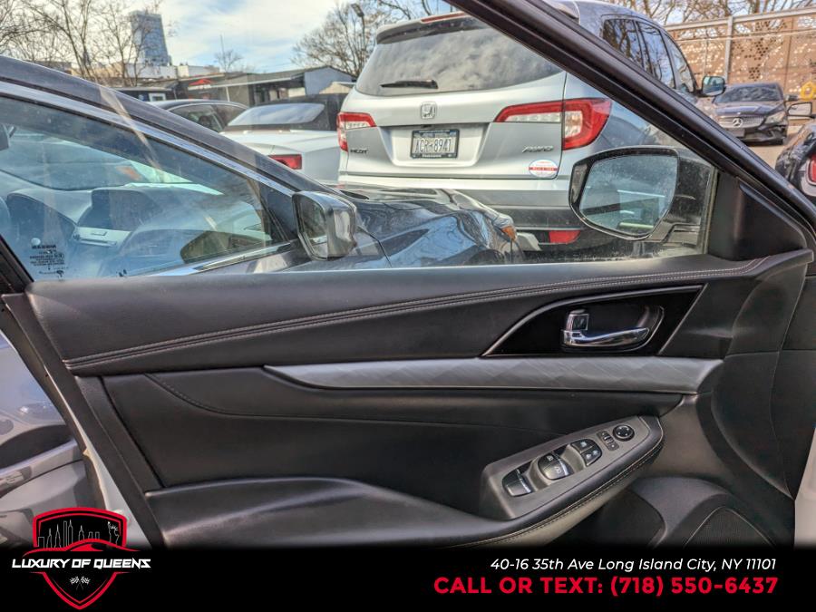 2018 Nissan Maxima SV 3.5L, available for sale in Long Island City, New York | Luxury Of Queens. Long Island City, New York 2018 Nissan Maxima SV 3.5L, available for sale in Long Island City, New York | Luxury Of Queens. Long Island City, New York