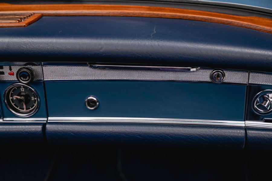 1971 Mercedes-Benz 280SL 2 Door Convertible, available for sale in North Salem, New York | Meccanic Shop North Inc. North Salem, New York 1971 Mercedes-Benz 280SL 2 Door Convertible, available for sale in North Salem, New York | Meccanic Shop North Inc. North Salem, New York