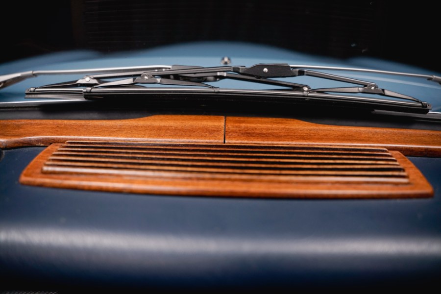 1971 Mercedes-Benz 280SL 2 Door Convertible, available for sale in North Salem, New York | Meccanic Shop North Inc. North Salem, New York 1971 Mercedes-Benz 280SL 2 Door Convertible, available for sale in North Salem, New York | Meccanic Shop North Inc. North Salem, New York