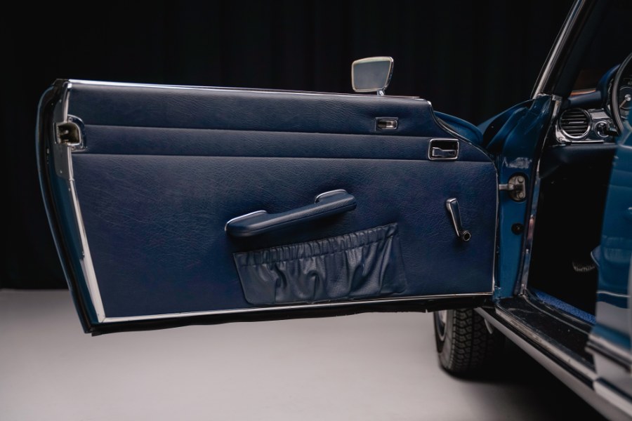 1971 Mercedes-Benz 280SL 2 Door Convertible, available for sale in North Salem, New York | Meccanic Shop North Inc. North Salem, New York 1971 Mercedes-Benz 280SL 2 Door Convertible, available for sale in North Salem, New York | Meccanic Shop North Inc. North Salem, New York