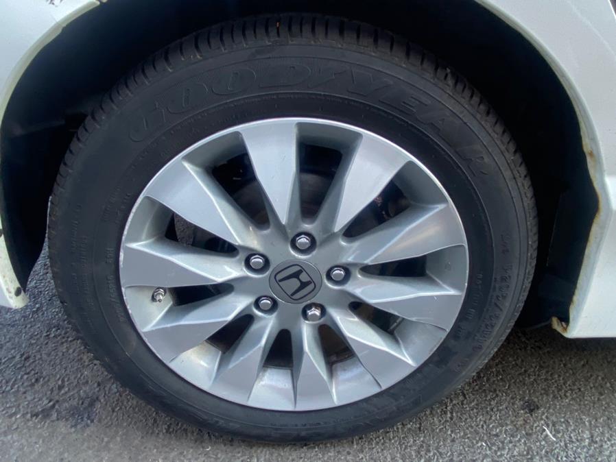 2011 Honda Civic Sdn EX-L, available for sale in Bridgeport, Connecticut | CT Auto. Bridgeport, Connecticut 2011 Honda Civic Sdn EX-L, available for sale in Bridgeport, Connecticut | CT Auto. Bridgeport, Connecticut
