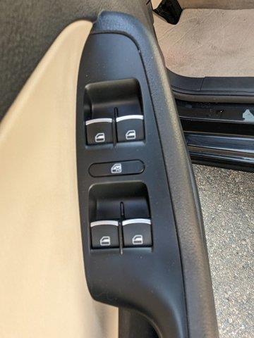 2014 Volkswagen Jetta Sedan 4dr DSG TDI w/Premium/Nav, available for sale in Clinton, Connecticut | M&M Motors International. Clinton, Connecticut 2014 Volkswagen Jetta Sedan 4dr DSG TDI w/Premium/Nav, available for sale in Clinton, Connecticut | M&M Motors International. Clinton, Connecticut