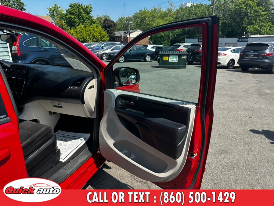 2012 Dodge Grand Caravan 4dr Wgn SXT, available for sale in Bristol, Connecticut | Quick Auto LLC. Bristol, Connecticut 2012 Dodge Grand Caravan 4dr Wgn SXT, available for sale in Bristol, Connecticut | Quick Auto LLC. Bristol, Connecticut