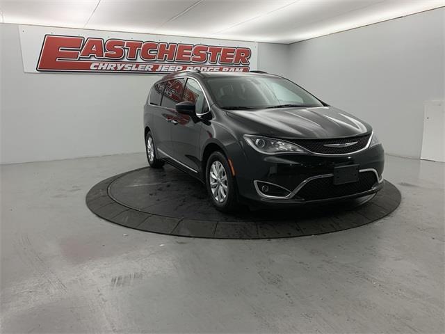 2019 Chrysler Pacifica Touring L, available for sale in Bronx, New York | Eastchester Motor Cars. Bronx, New York 2019 Chrysler Pacifica Touring L, available for sale in Bronx, New York | Eastchester Motor Cars. Bronx, New York