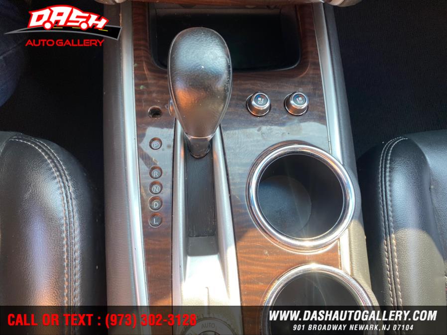 2014 Nissan Pathfinder 4WD 4dr SV, available for sale in Newark, New Jersey | Dash Auto Gallery Inc.. Newark, New Jersey 2014 Nissan Pathfinder 4WD 4dr SV, available for sale in Newark, New Jersey | Dash Auto Gallery Inc.. Newark, New Jersey