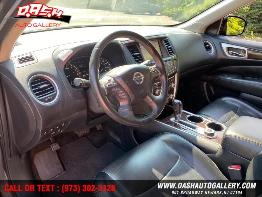 2014 Nissan Pathfinder 4WD 4dr SV, available for sale in Newark, New Jersey | Dash Auto Gallery Inc.. Newark, New Jersey 2014 Nissan Pathfinder 4WD 4dr SV, available for sale in Newark, New Jersey | Dash Auto Gallery Inc.. Newark, New Jersey